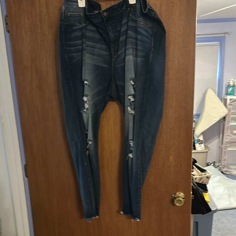 Women's Distressed Blue Jeans